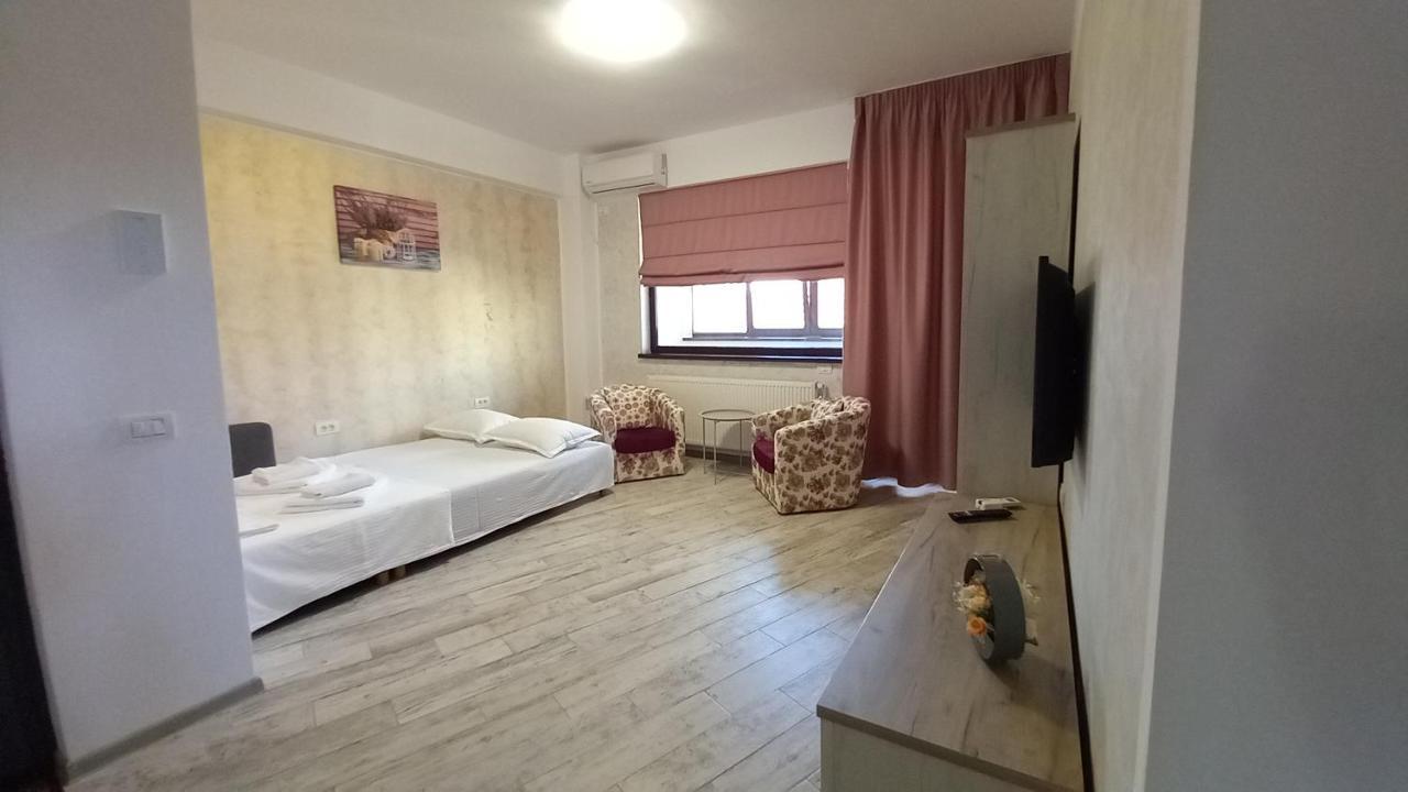 Apartament Matei Apartment Tulcea Exterior foto